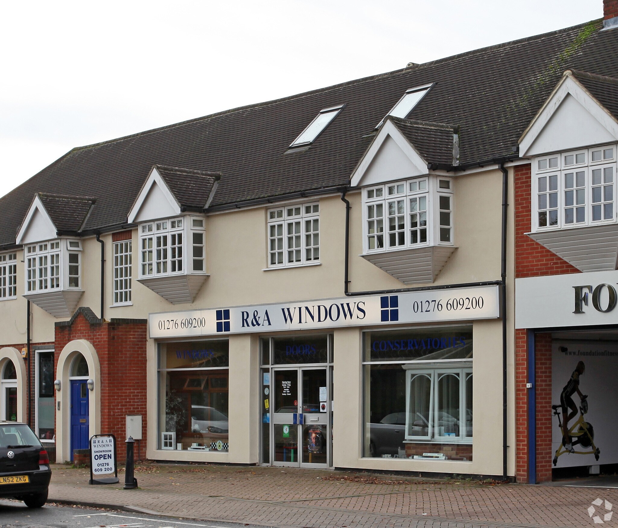 414 Yorktown Rd, Sandhurst for sale Building Photo- Image 1 of 1