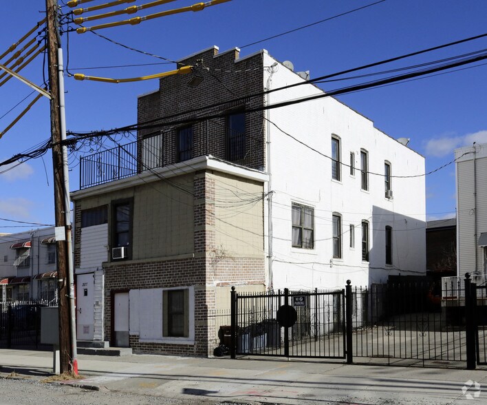 2877 W 20th St, Brooklyn, NY for sale - Primary Photo - Image 1 of 45