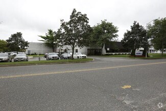 More details for 100 Colin Dr, Holbrook, NY - Industrial for Rent