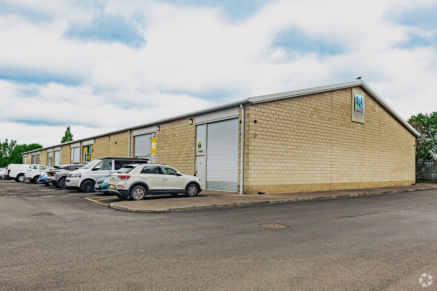145 Charles St, Glasgow to rent - Primary Photo - Image 1 of 2