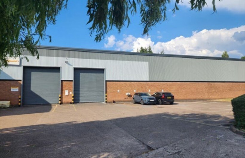 36 Gravelly Industrial Park, Birmingham to rent - Building Photo - Image 2 of 2