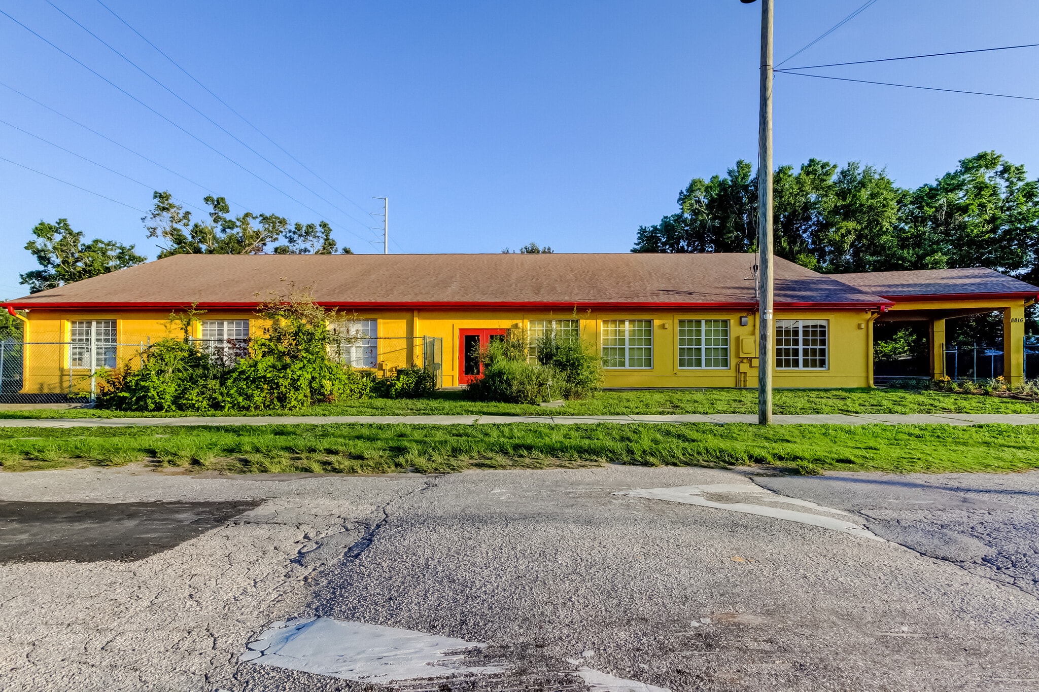 8816 W Robson St, Tampa, FL for sale Primary Photo- Image 1 of 16