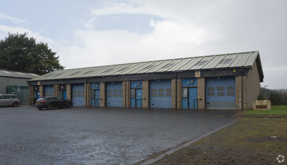 Gateside Industrial Estate, Lesmahagow for rent - Primary Photo - Image 1 of 3