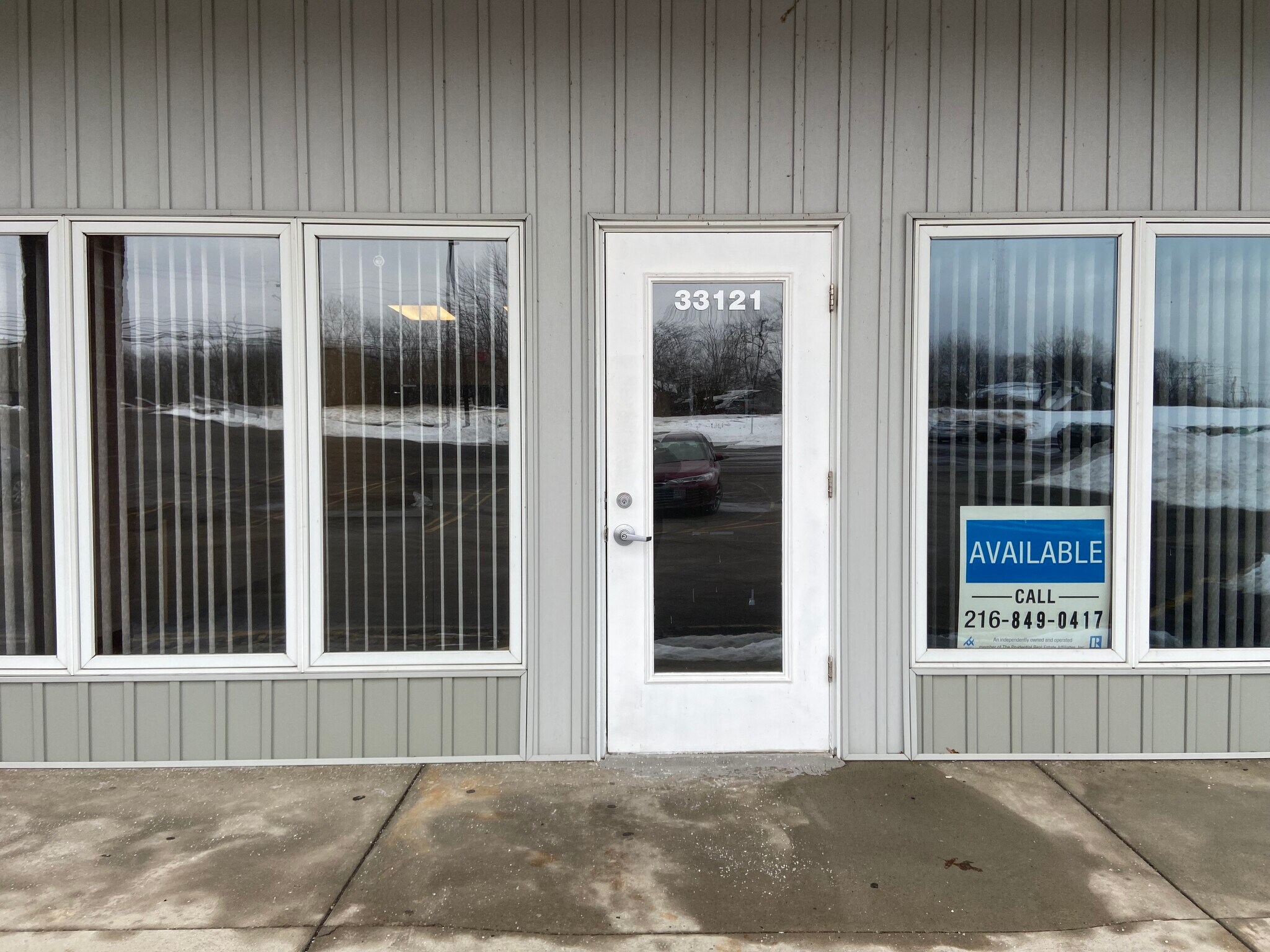 33101-33169 Center Ridge Rd, North Ridgeville, OH to rent Building Photo- Image 1 of 10