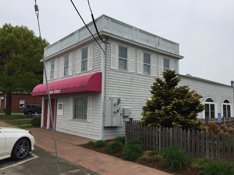 102 Main St, Old Saybrook, CT for rent - Building Photo - Image 3 of 15