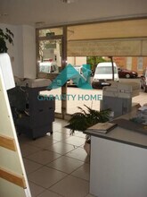 Office / Retail in Cáceres, Cáceres to rent Interior Photo- Image 2 of 12