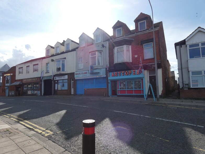 9 Grant St, Cleethorpes, DN35 8AT UK