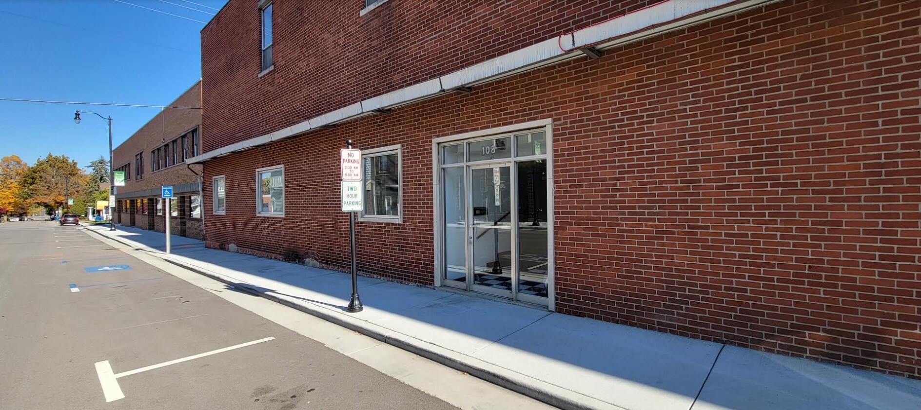 108 N Center St, Bremen, IN for sale Primary Photo- Image 1 of 1