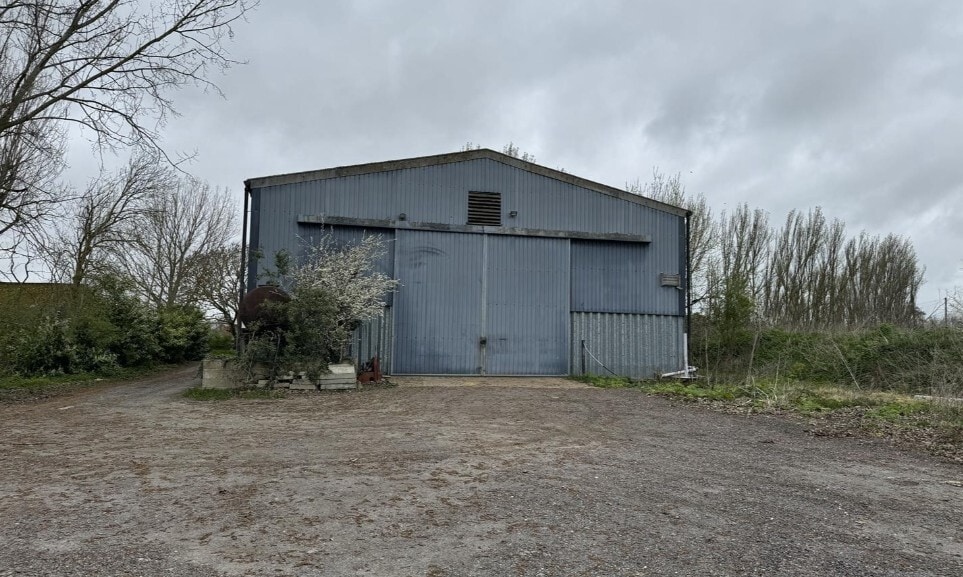 90 School Ln, Iwade to rent Primary Photo- Image 1 of 2