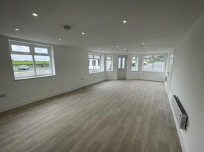 School Rd, Kirkby In Furness to rent Interior Photo- Image 1 of 3