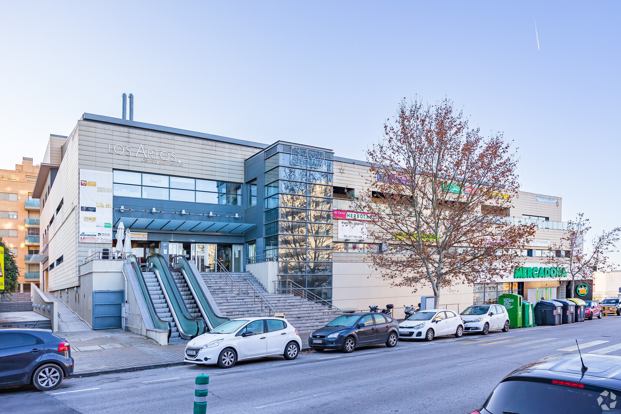 Retail in Rivas-Vaciamadrid, Madrid for sale Primary Photo- Image 1 of 4