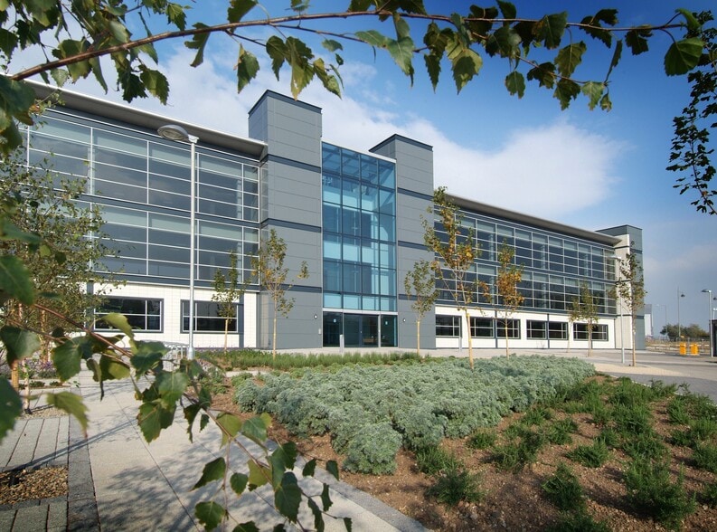 1 Hudson Quay, Middlesbrough to rent - Building Photo - Image 1 of 8