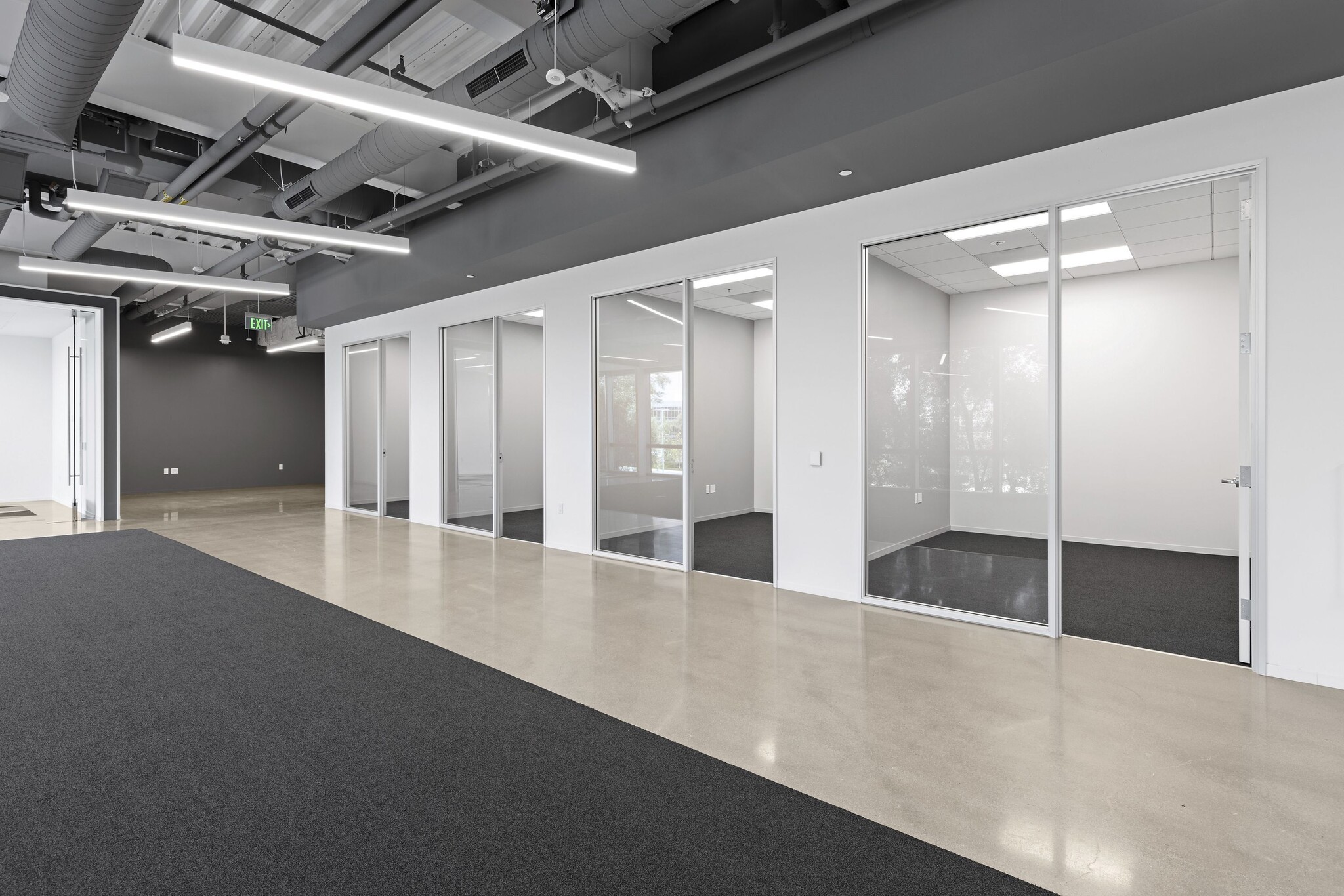 46 Discovery, Irvine, CA to rent Interior Photo- Image 1 of 12