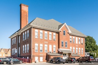 325 Alum St, Lehighton, PA for sale Primary Photo- Image 1 of 1