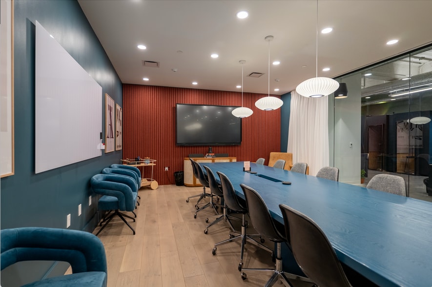 2701 N Thanksgiving Way, Lehi, UT to rent - Building Photo - Image 1 of 46