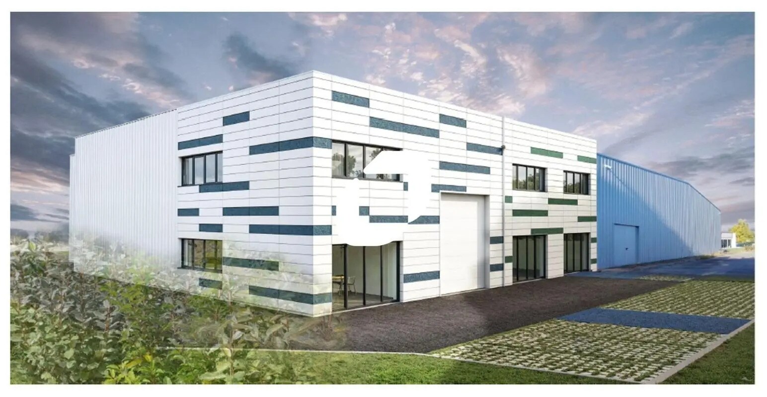 Light Industrial in Saint-Herblain for sale Building Photo- Image 1 of 3