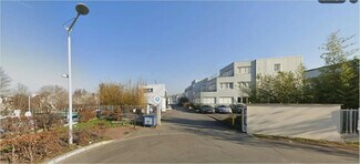 More details for Office, Light Industrial to Rent