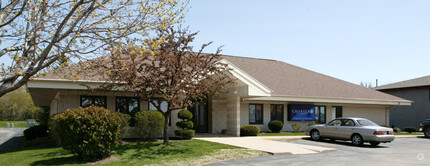 650 N Westhill Blvd, Appleton, WI for rent Primary Photo- Image 1 of 2