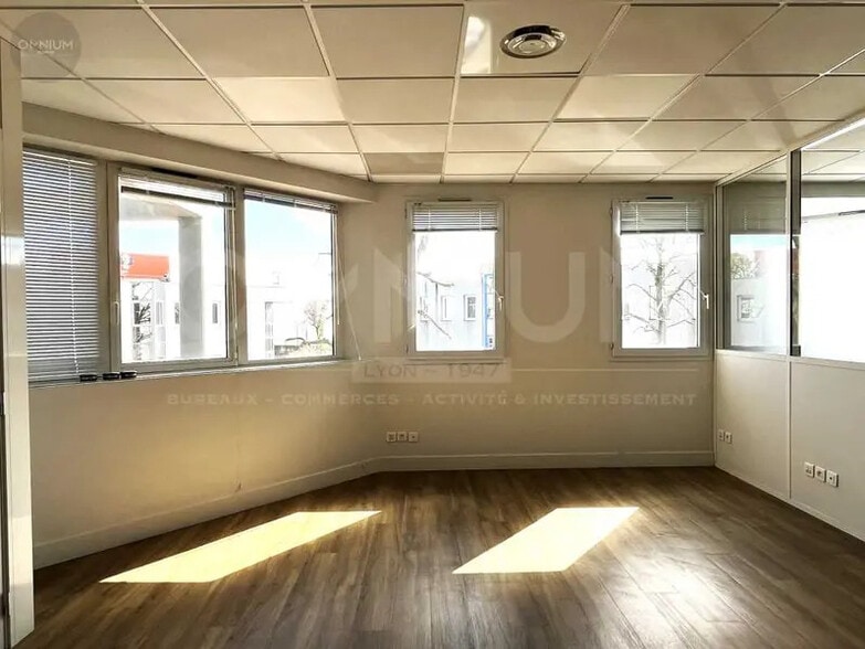 Office in Lyon to rent - Interior Photo - Image 3 of 20