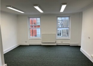 6 Porter St, London to rent Interior Photo- Image 2 of 5