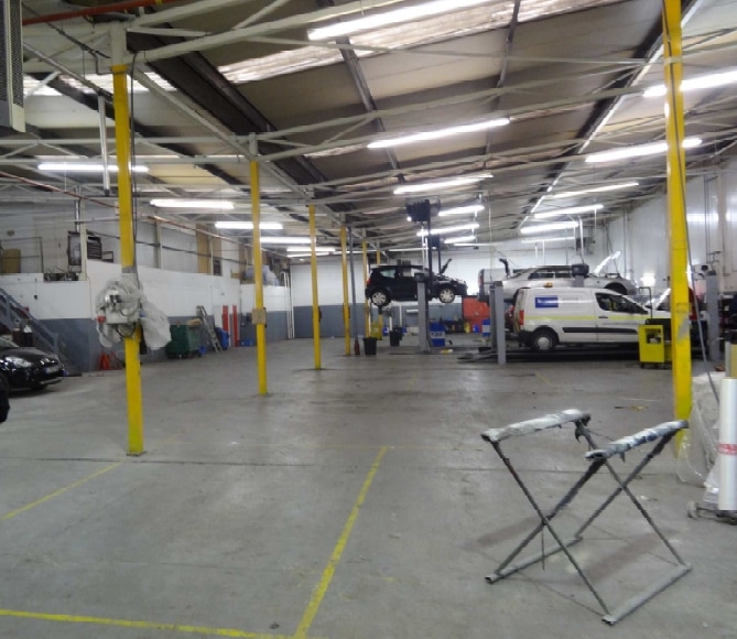 56 Weir Rd, London to rent - Interior Photo - Image 3 of 5