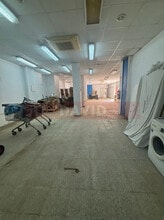 Retail in Barcelona, Barcelona to rent Interior Photo- Image 1 of 2