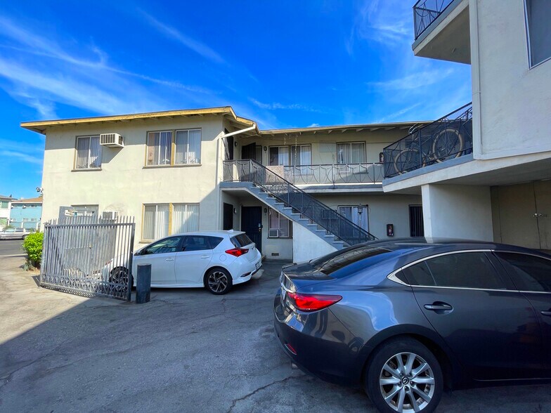 7910 Brimfield Ave, Panorama City, CA for sale - Building Photo - Image 3 of 7