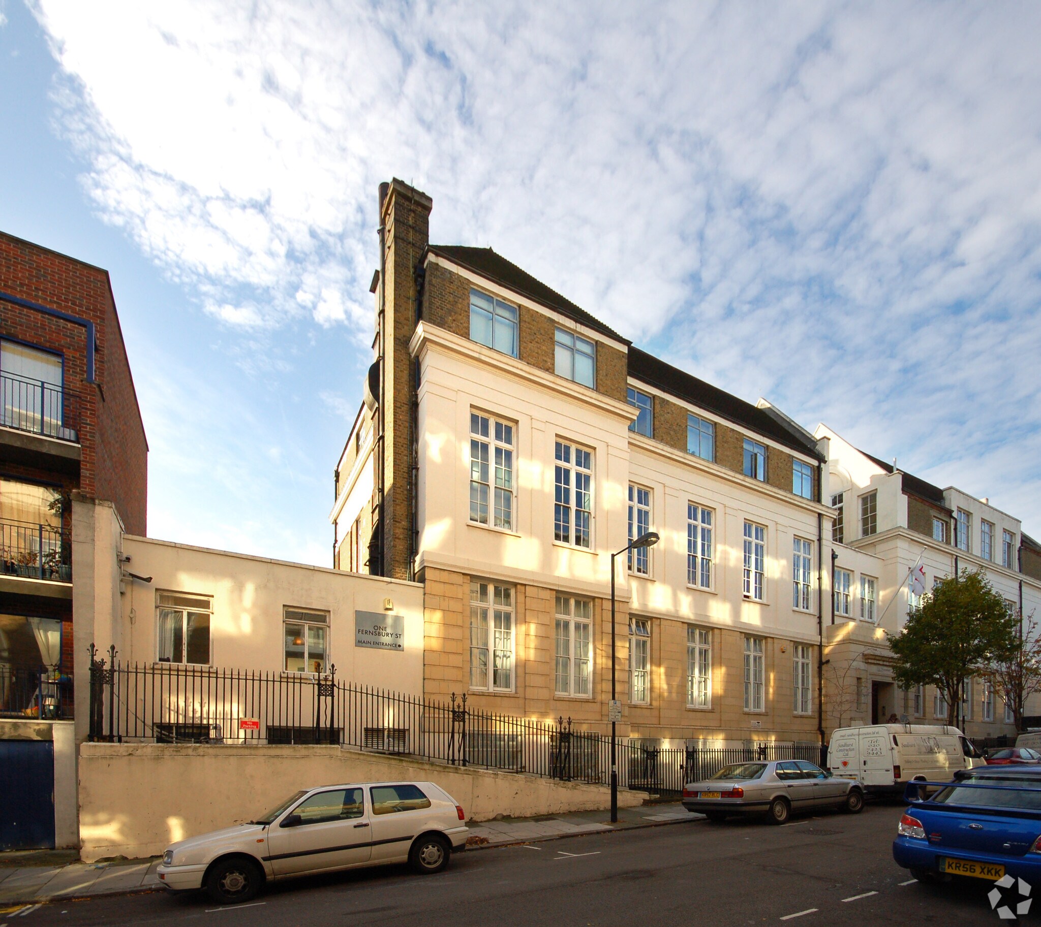 1 Naoroji St, London for sale Primary Photo- Image 1 of 1