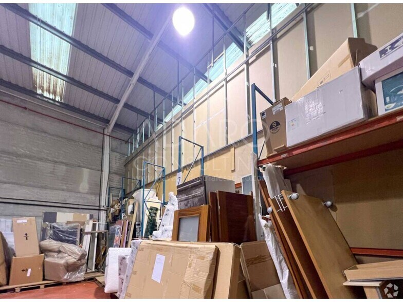 Industrial in Camarma de Esteruelas, Madrid for sale - Building Photo - Image 2 of 7