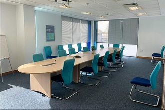 Galleon Blvd, Dartford to rent Interior Photo- Image 1 of 1