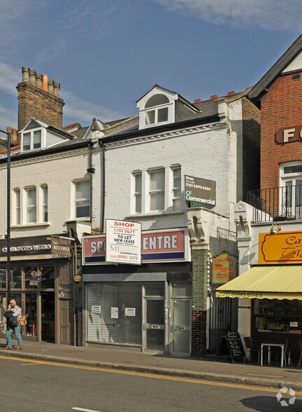 4 Turnham Green Ter, London for sale - Primary Photo - Image 1 of 1