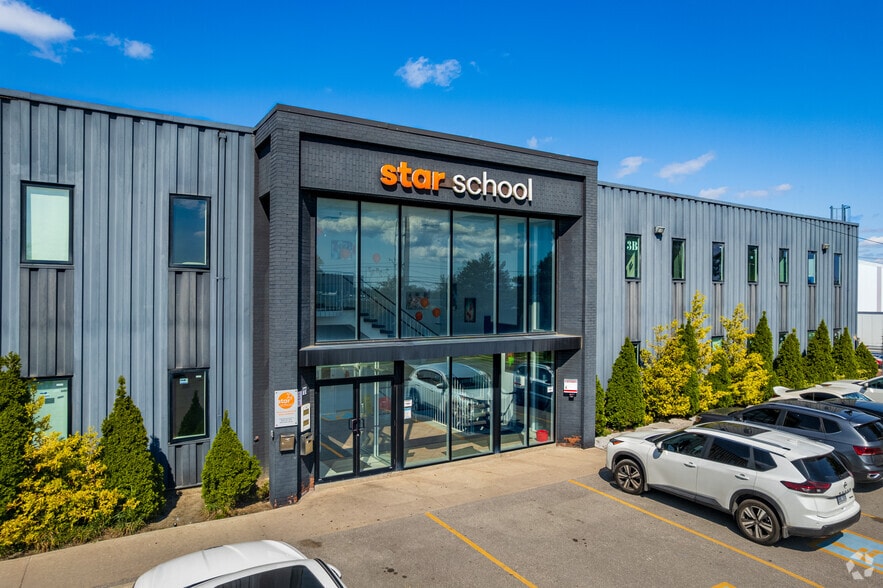 8301 Keele St, Concord, ON to rent - Building Photo - Image 2 of 6