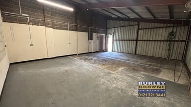 55 Bulls Ln, Curdworth to rent Interior Photo- Image 2 of 3