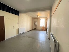 10 Howegate, Hawick to rent Interior Photo- Image 1 of 8