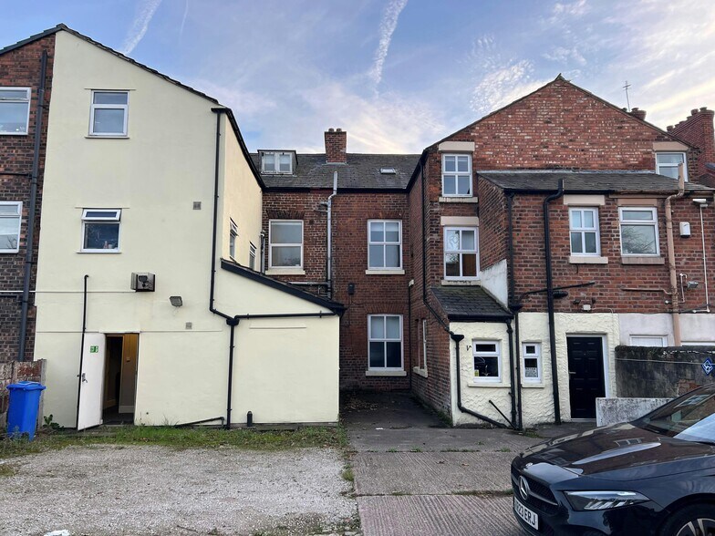 27 Wilson Patten St, Warrington to rent - Building Photo - Image 2 of 5