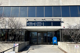 1795 Williston Rd, South Burlington, VT to rent Building Photo- Image 1 of 6