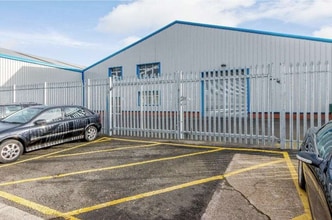 238-242 Netherton Rd, Glasgow to rent Interior Photo- Image 1 of 4