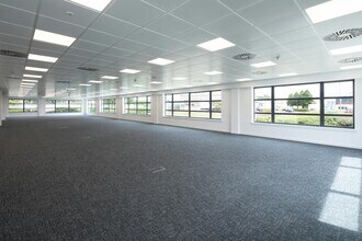 40 Ainslie Rd, Glasgow to rent Interior Photo- Image 2 of 2