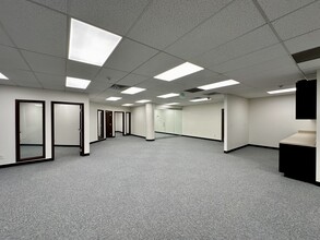 1245 E Brickyard Rd, Salt Lake City, UT for rent Building Photo- Image 1 of 3