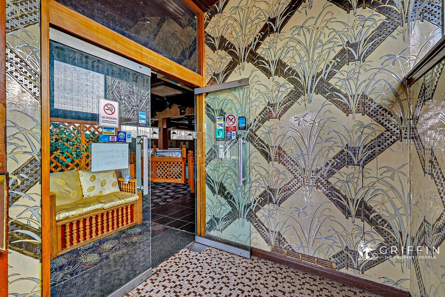 7-9 High St, Stanford Le Hope for sale - Building Photo - Image 3 of 18