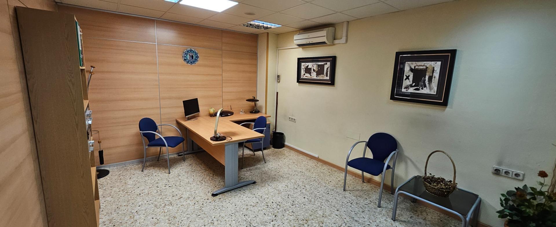 Calle Ildefonso Manuel Gil, 16, Zaragoza, Zaragoza for sale Interior Photo- Image 1 of 16