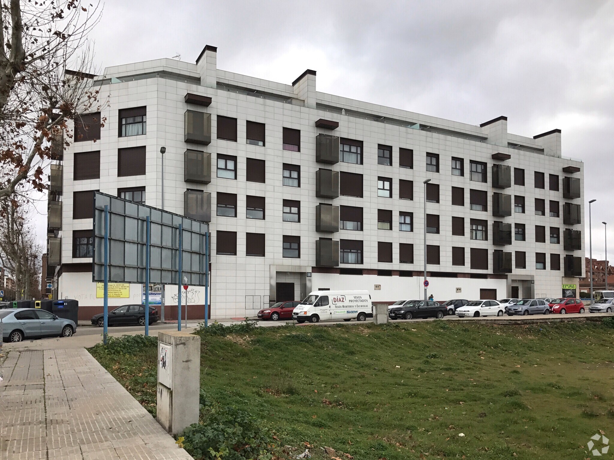 Avenida Francisco Aguirre, 331, Talavera de la Reina, Toledo to rent Primary Photo- Image 1 of 3