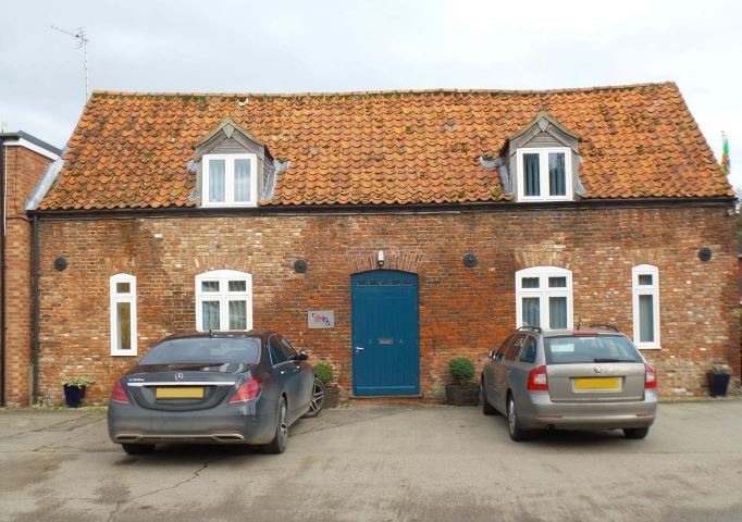 4-6 Bear Ln, Pinchbeck for sale Primary Photo- Image 1 of 1