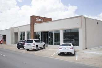 2042 Irving Blvd, Dallas, TX for sale Building Photo- Image 1 of 1