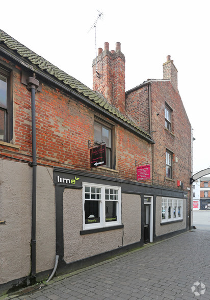 36 Saturday Mark, Beverley for sale - Building Photo - Image 2 of 3