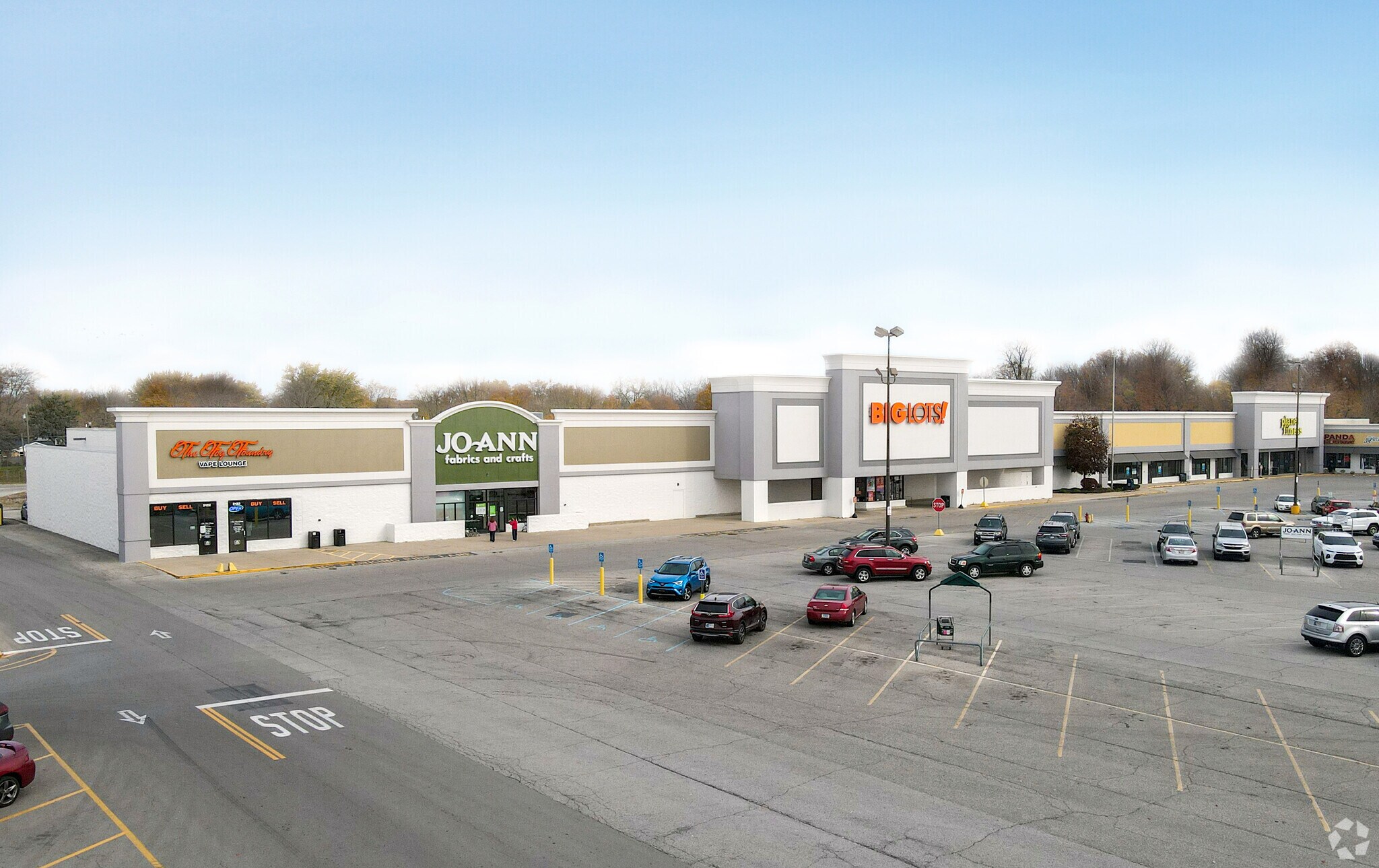 2130-2166 E Markland Ave, Kokomo, IN to rent Building Photo- Image 1 of 9