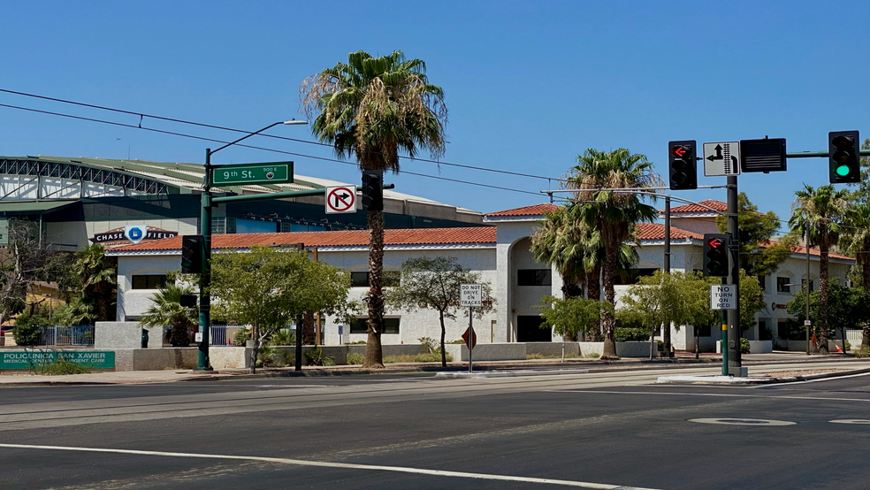 809 E Washington St, Phoenix, AZ for rent - Building Photo - Image 1 of 4