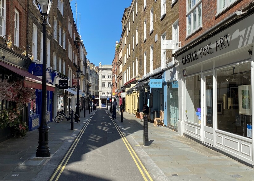 26-29 Bedfordbury, London for sale - Building Photo - Image 1 of 1