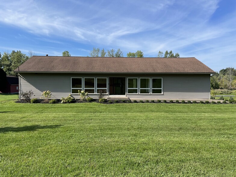 7355 State Route 96, Victor, NY for sale - Primary Photo - Image 1 of 8