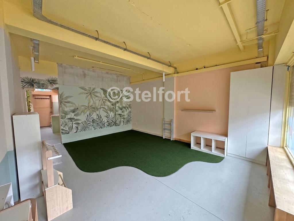 276 Court Rd, London to rent Building Photo- Image 1 of 5